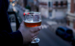 Reopened Brussels bars 'invaded' by thirsty beerdrinkers
